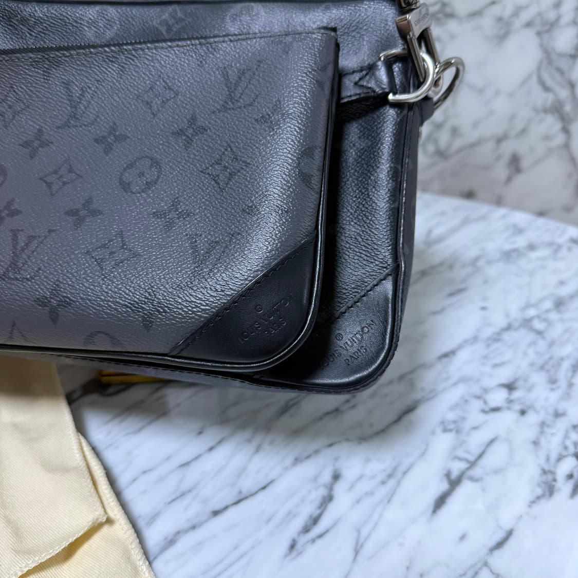 루이비통 이클립스 트리오 메신저백 크로스백 
 상품이미지4