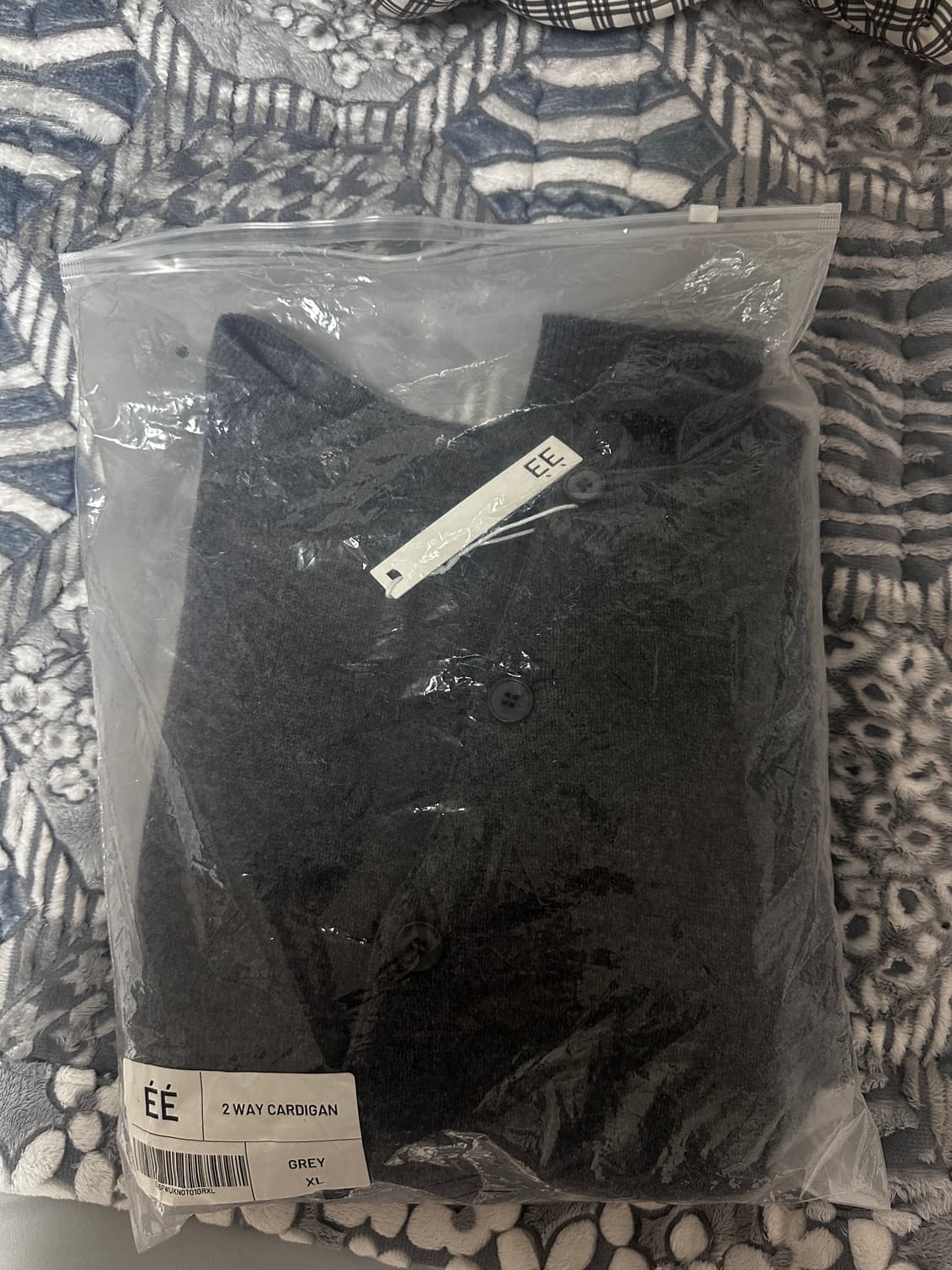 ee누마레 가디건 그레이 xl팝니다. 상품이미지2