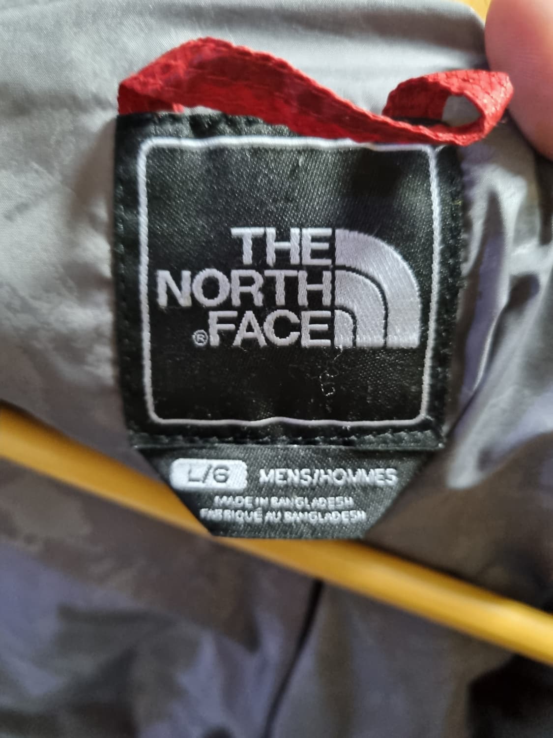 노스페이스 경량패딩 L 상품이미지3