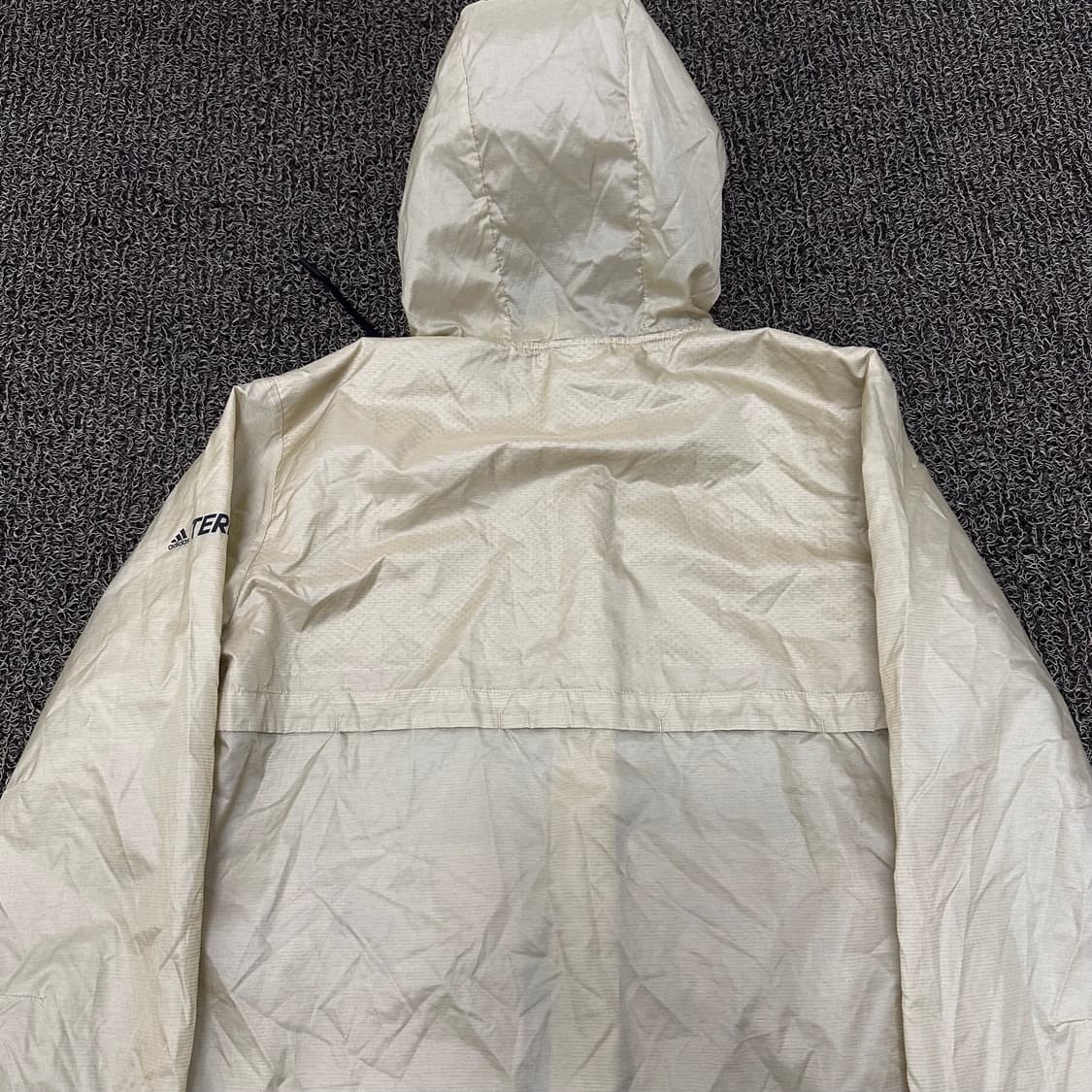 아디다스 테렉스 경량 바람막이 자켓 아이보리 95(M) 상품이미지6