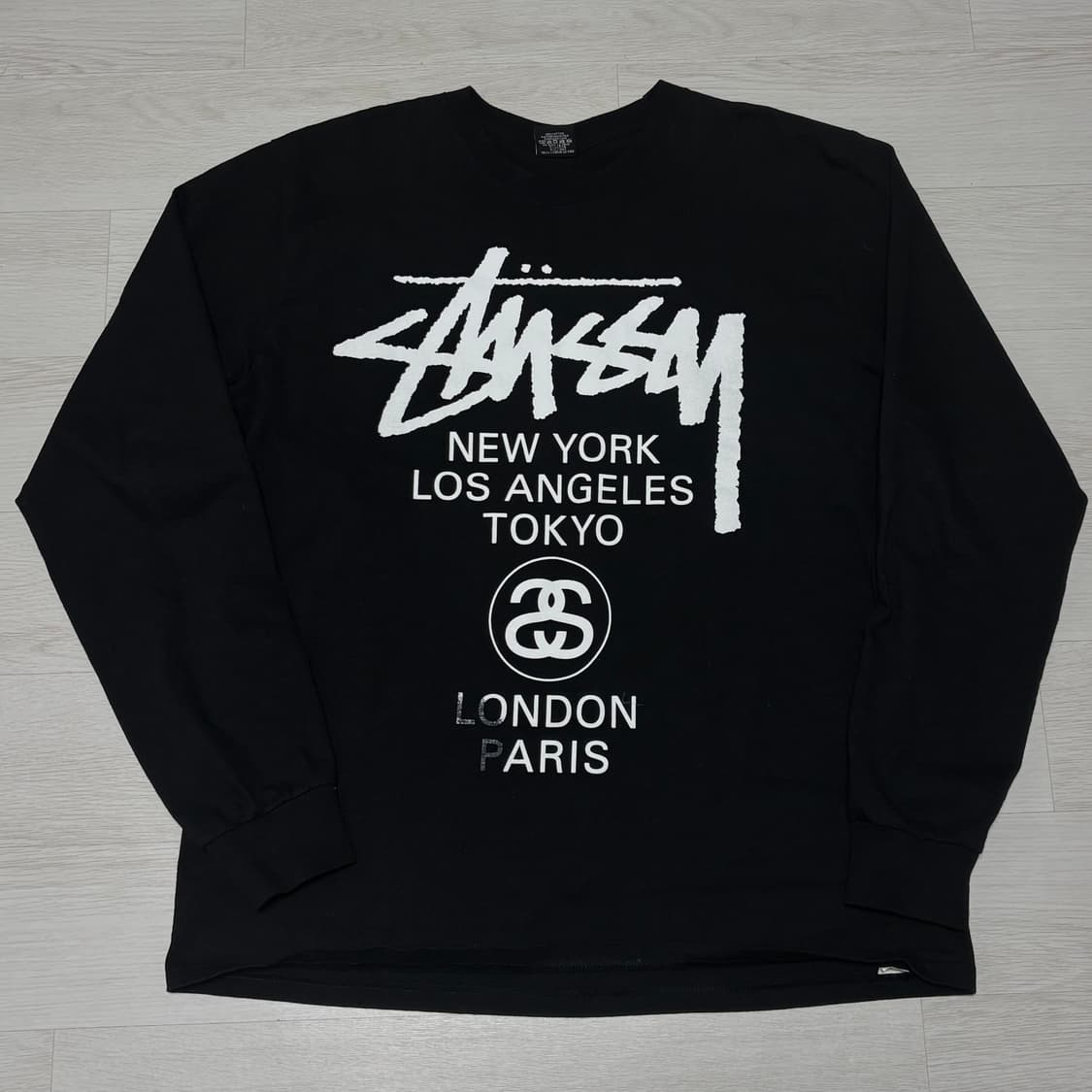 스투시 월드투어 롱슬리브 L 상품이미지1
