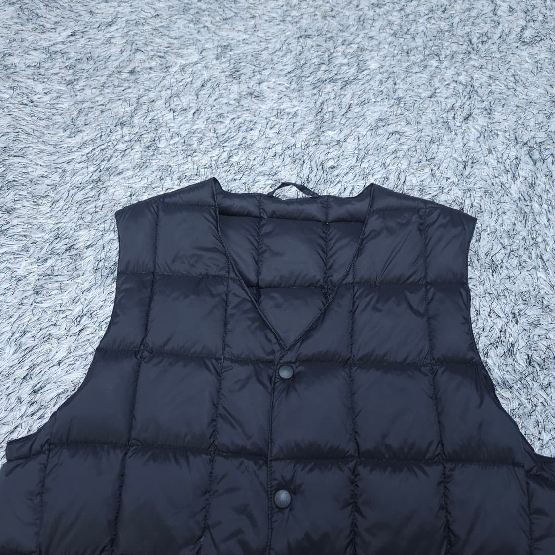 스파오) L 남자 오리털 경량패딩조끼 / 왕눈이샵 상품이미지2