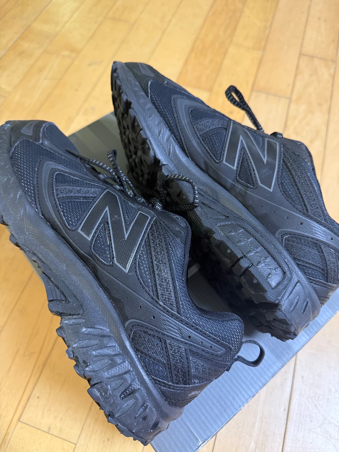 뉴발란스 410 v5 트레일 러닝화 280mm 상품이미지2