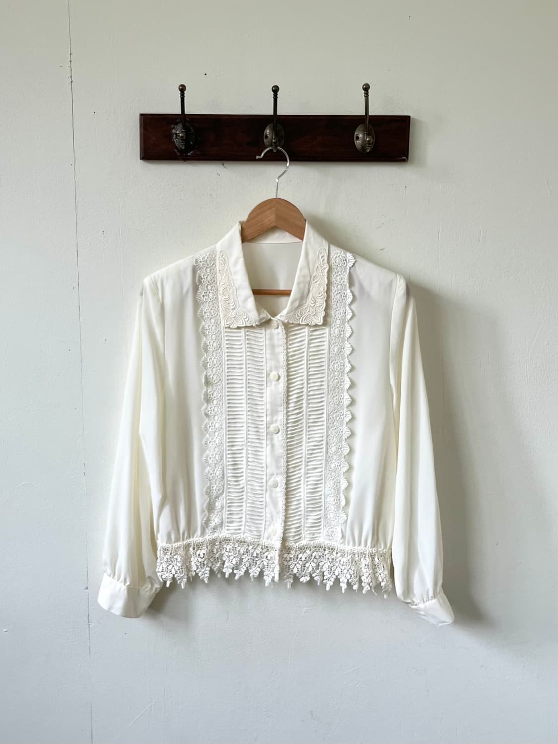 Japan vtg 화이트 레이온 블라우스 상품이미지1
