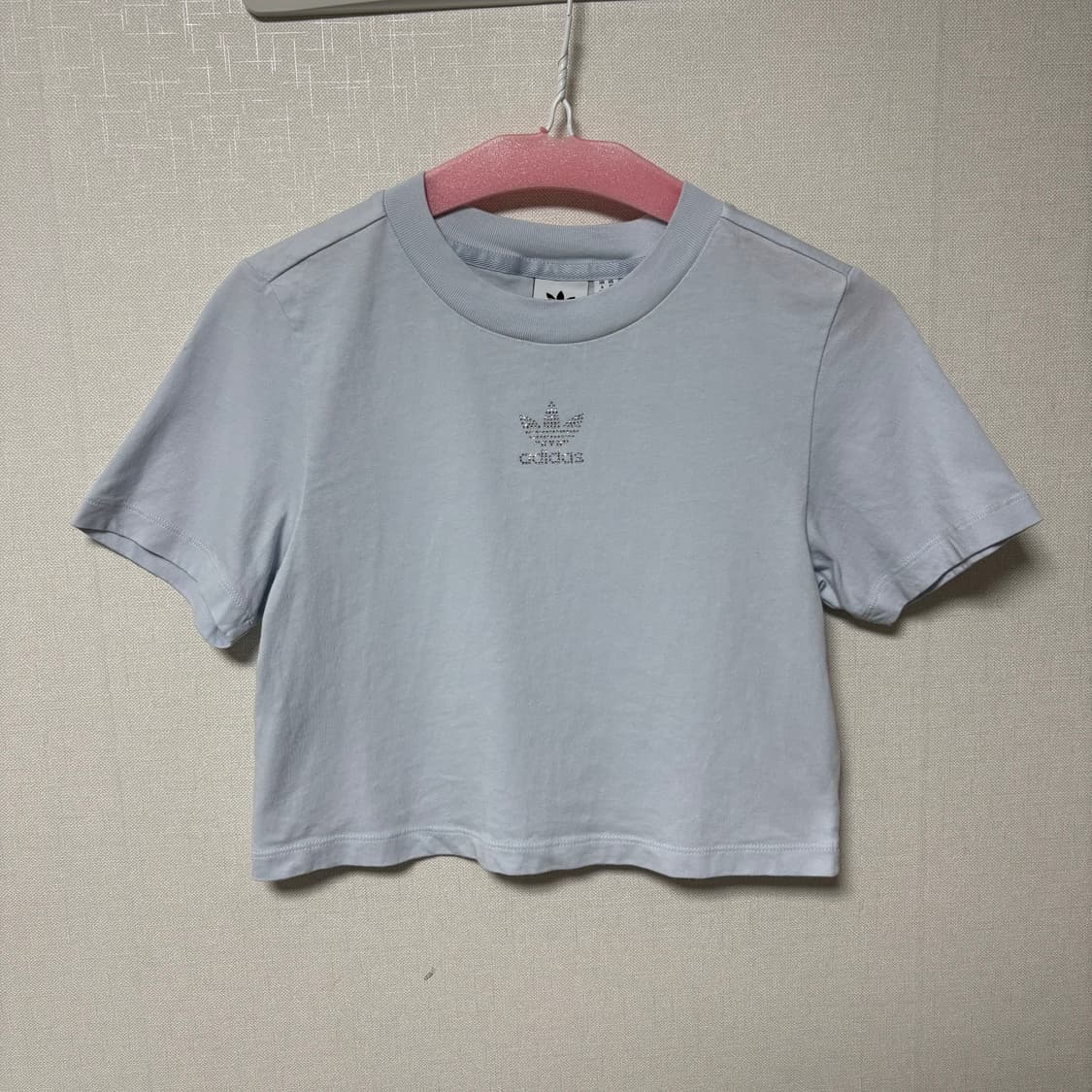 아디다스 🩵스카이 블루🩵 실버 큐빅로고 크롭티 xs 상품이미지8
