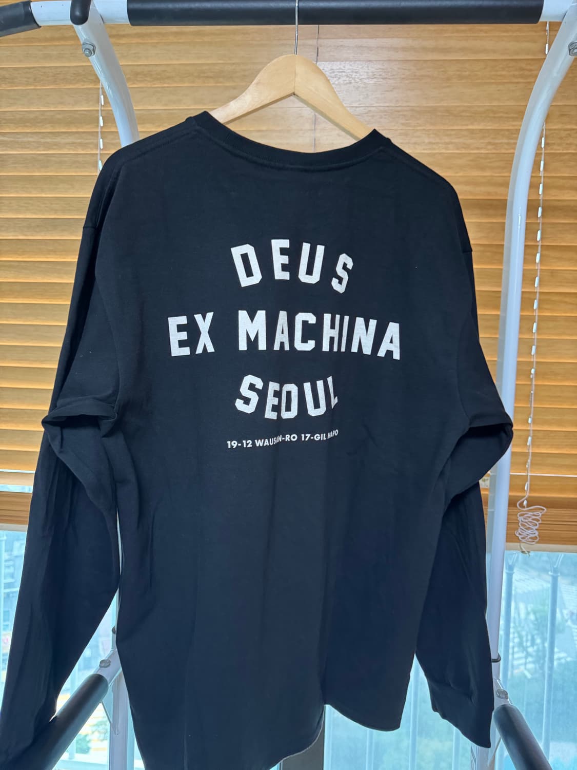 데우스 서울 롱슬리브 XL 상품이미지2