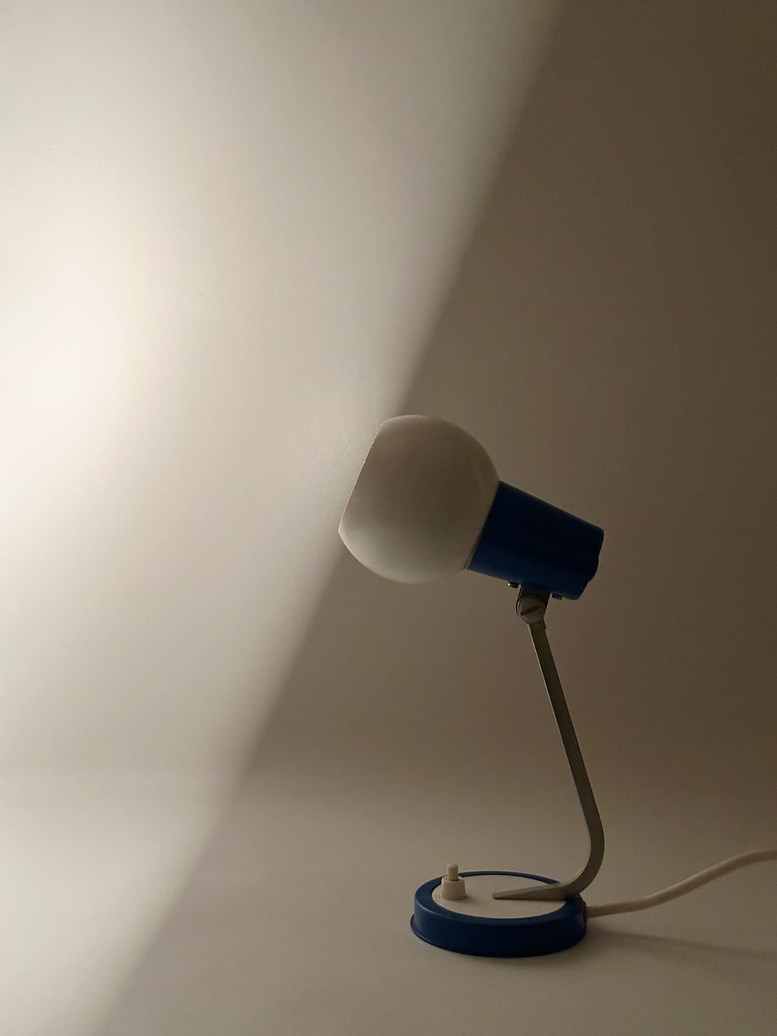 80‘s 독일 빈티지 인더스트리얼 조명 테이블 레트로 앤틱 미드센츄리  상품이미지4