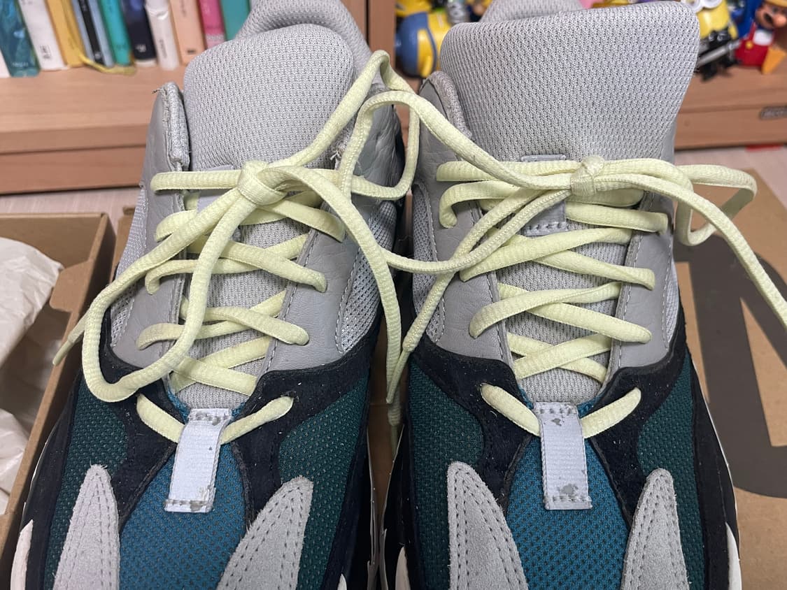 이지부스트 700웨이브러너 판매합니다  상품이미지9