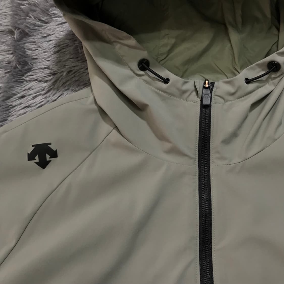 [[M~L, A급,공용] 데상트(DESCENTE) 우븐 아노락#328 상품이미지4