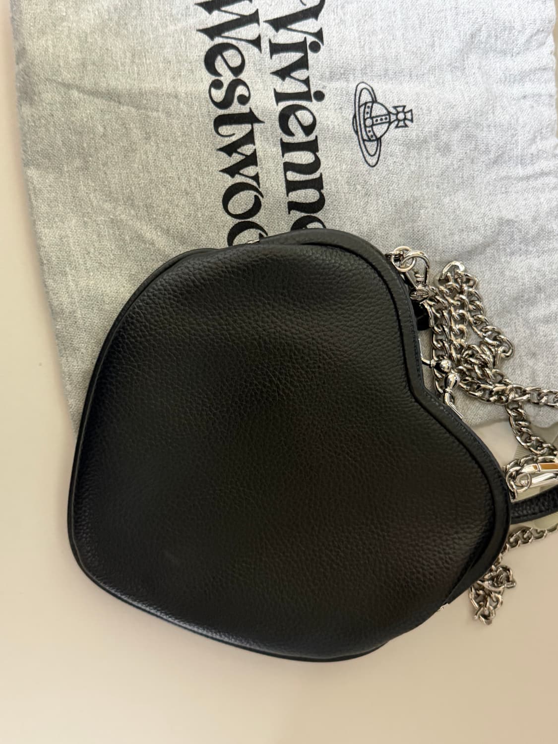 비비안웨스트우드 하트 가방 크로스백 상품이미지2