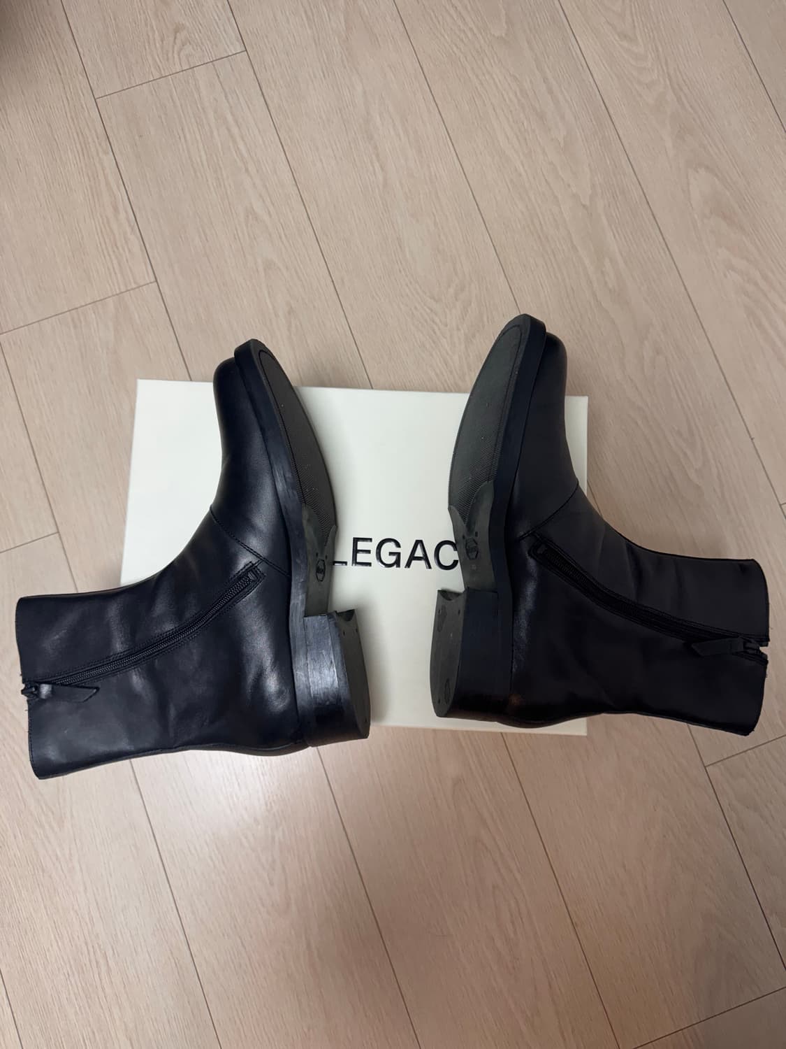 아워레가시 카미온 부츠 41사이즈 판매합니다. 상품이미지2