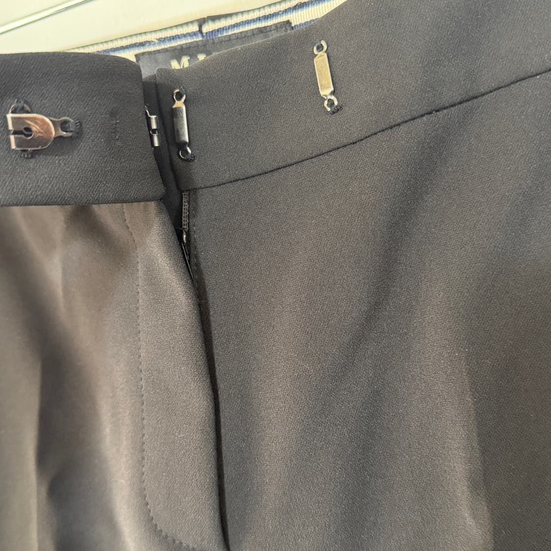 [26] 한섬 마인 슬랙스 블랙 상품이미지4