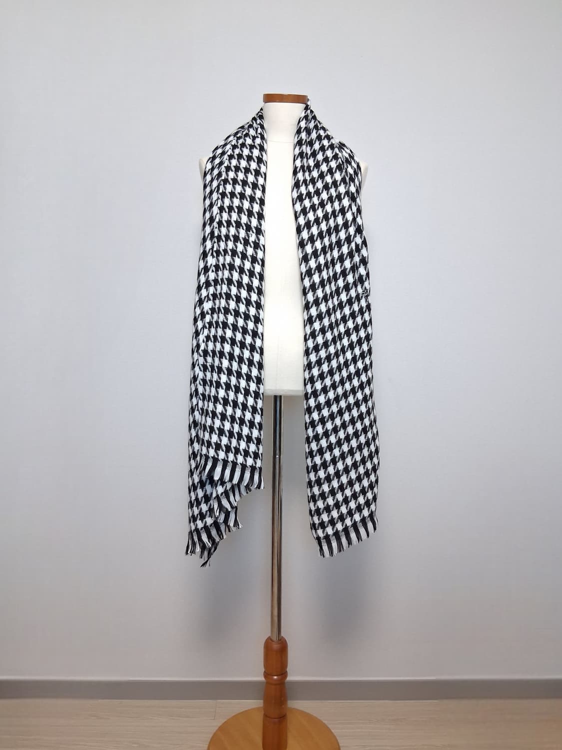 하운즈투스 머플러 (새상품) 상품이미지2