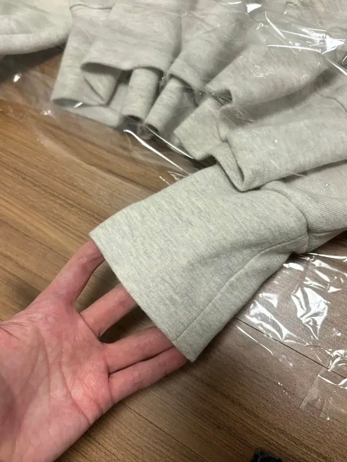 STU X PRT 맨투맨 STU OFFICE 상품이미지3