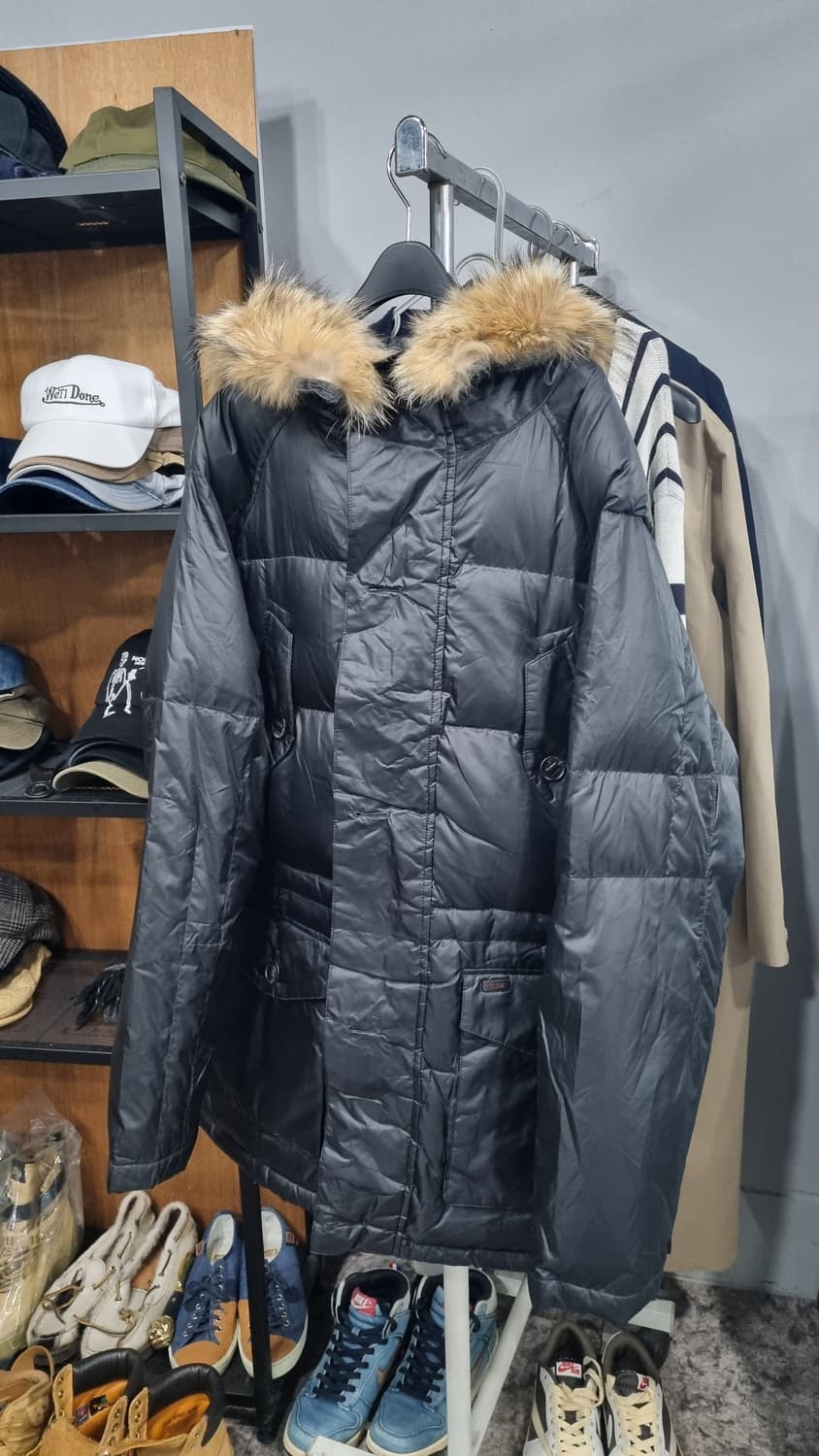 투미 구스다운 블랙 표기xxL(110~115) 상태좋아요~ 상품이미지1