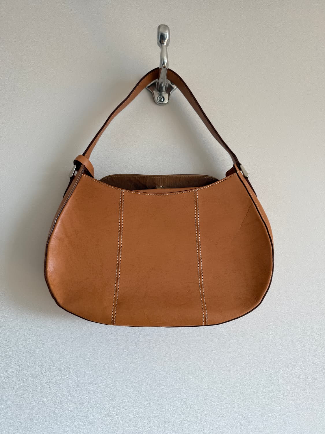 Rookie Bud 베지터블 레더 숄더백 상품이미지4