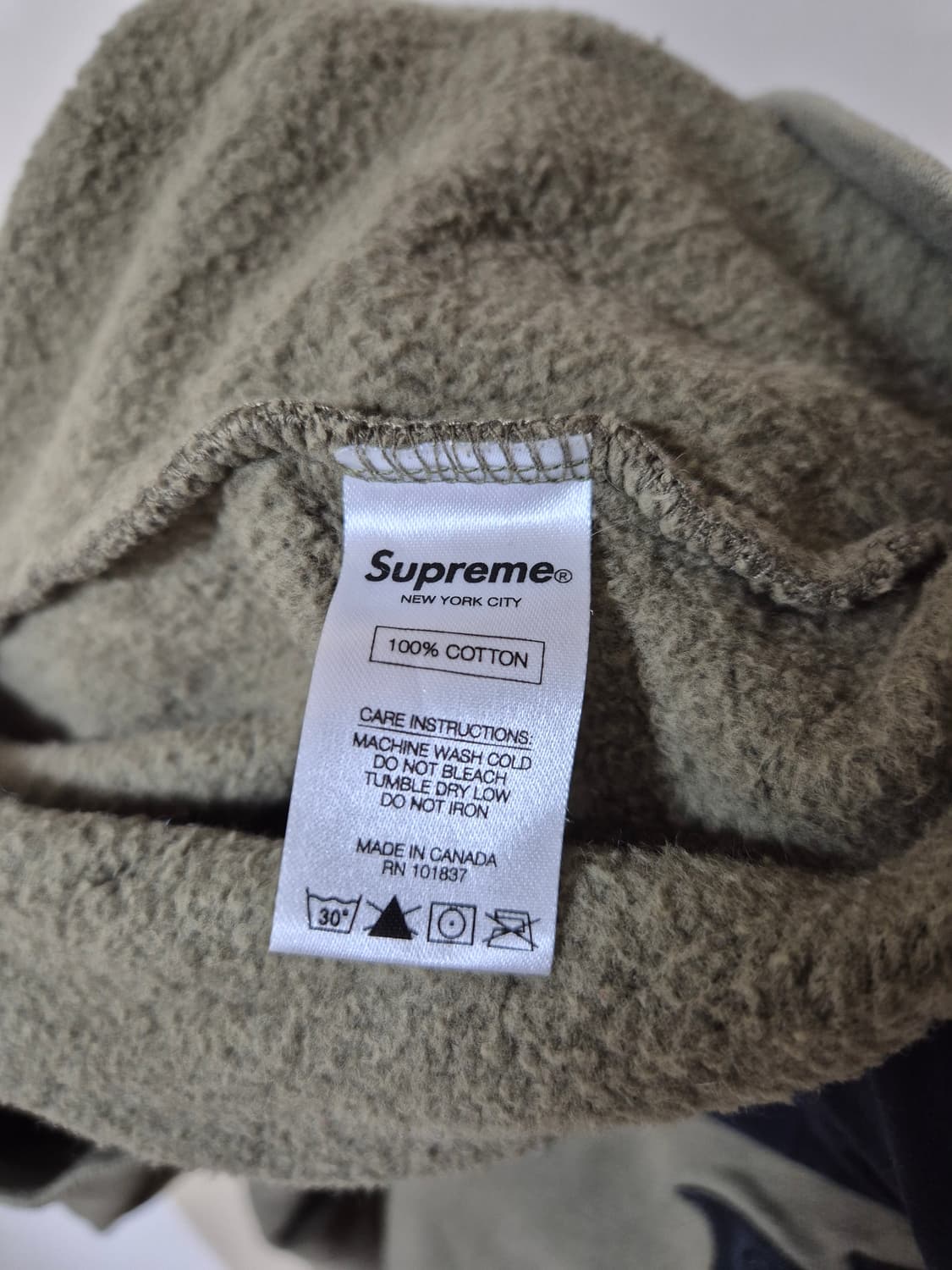 [L] 16FW 슈프림 올드 잉글리쉬 후드 로고 집업 (올리브) 상품이미지8