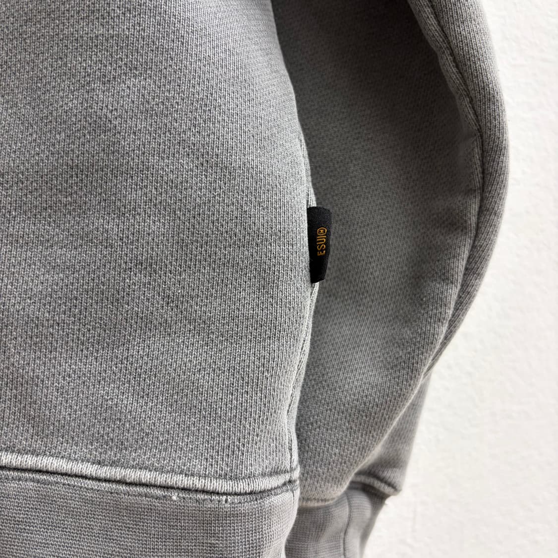 에스피오나지 그레이 맨투맨(L) 상품이미지4