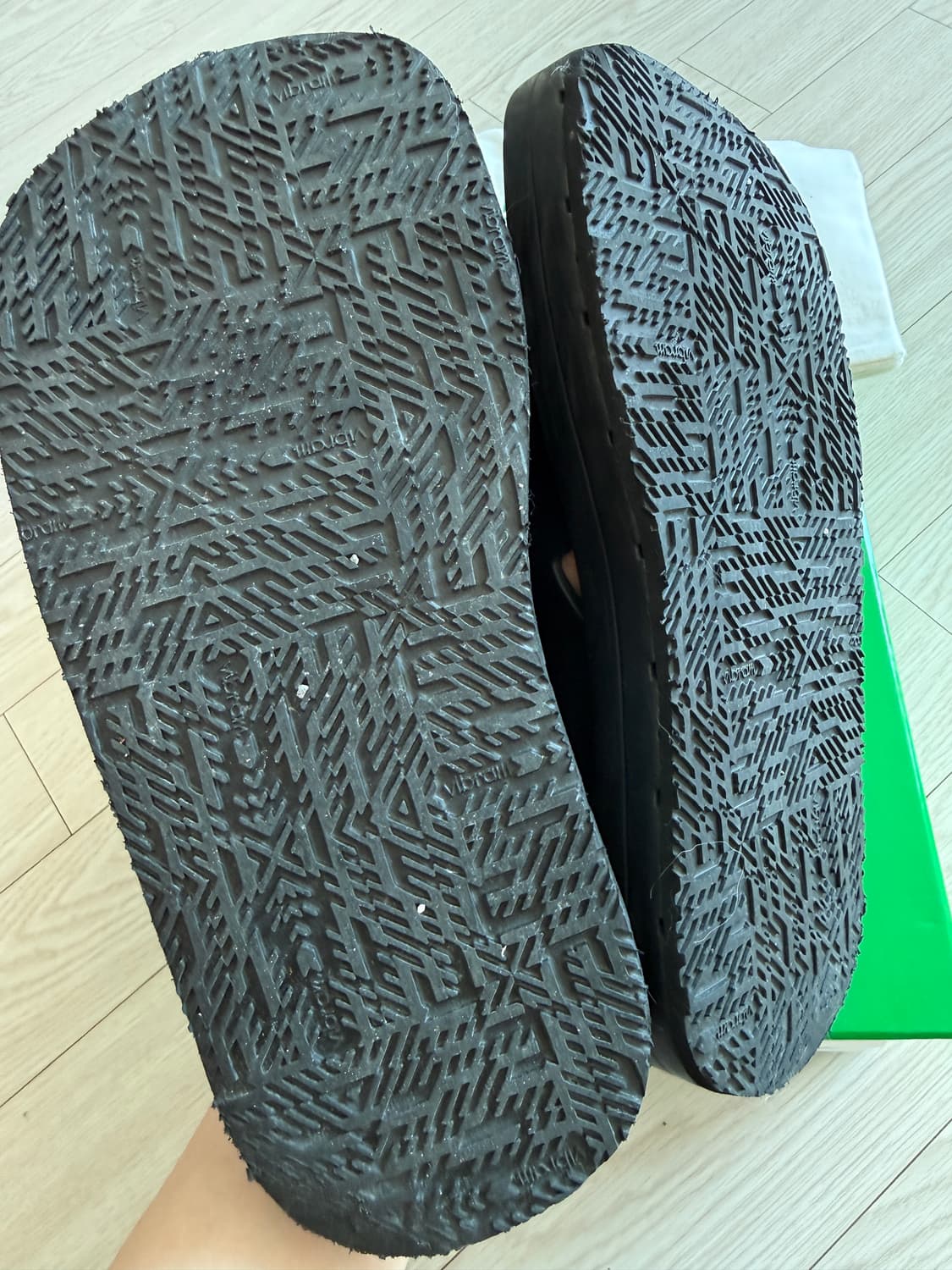 보테가베네타 슬리퍼 43 상품이미지3