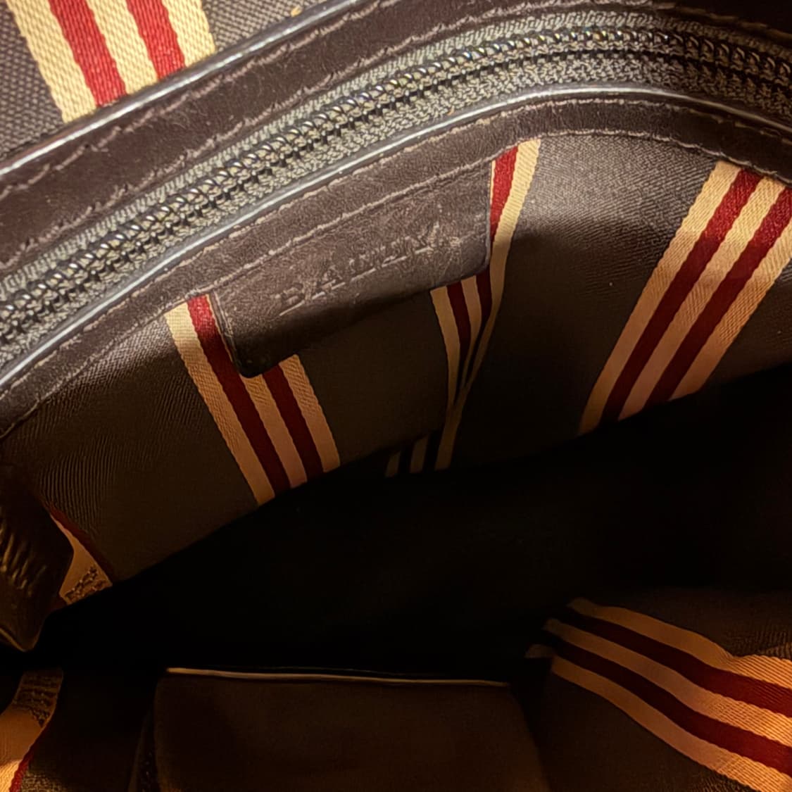 BALLY 발리 레더 크로스백 스몰 상품이미지8