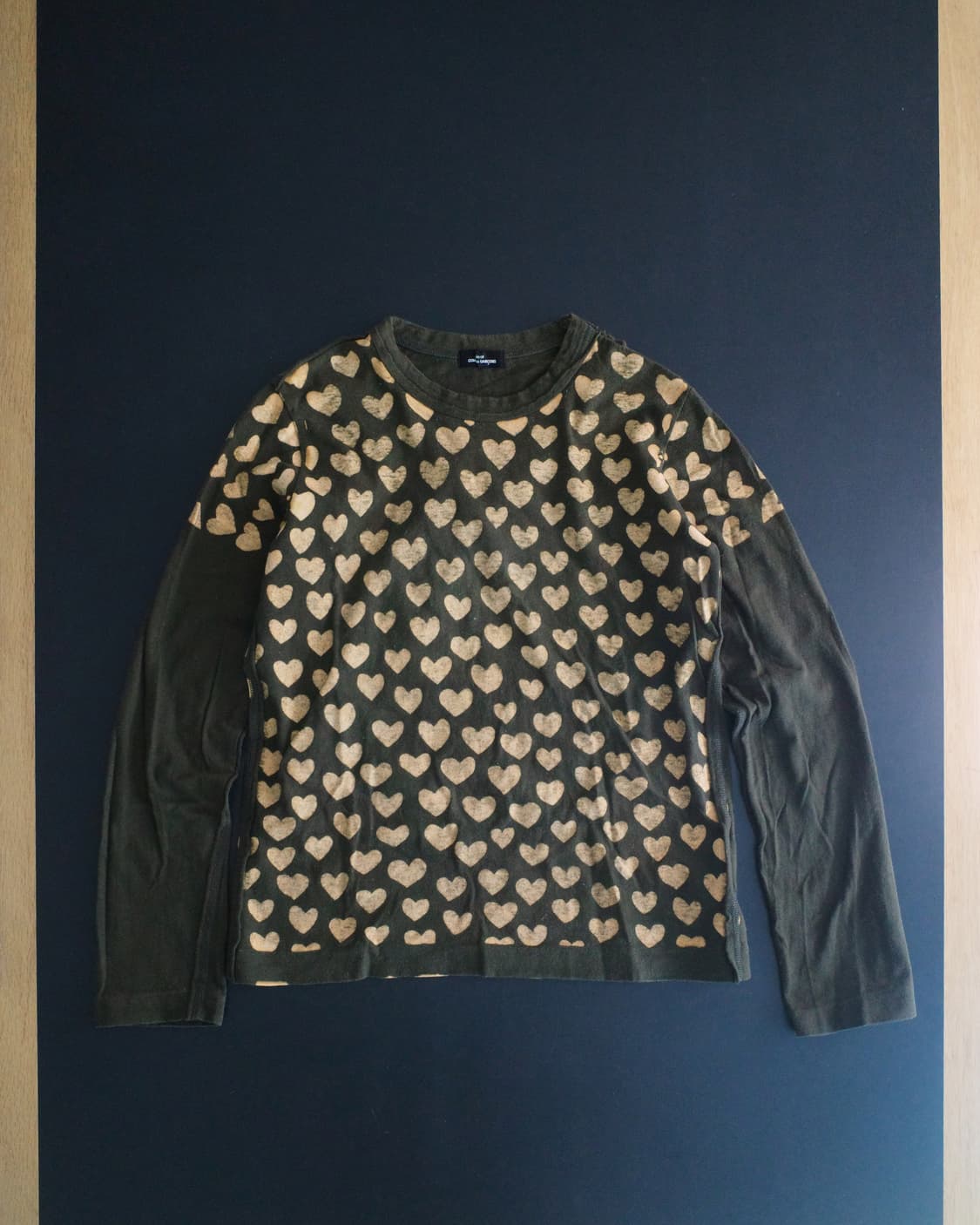 꼼데가르송 트리콧 하트 롱슬리브 상품이미지1