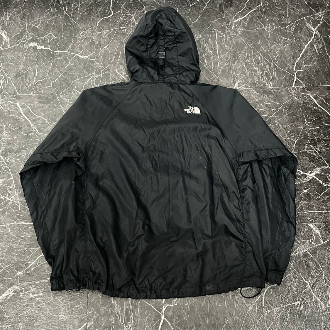 노스페이스 비대칭 지퍼 테크니컬 소프트 바람막이 자켓 상품이미지3