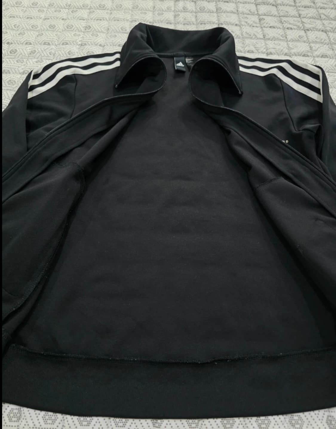 아디다스 블랙 삼선 트랙 자켓 L 상품이미지4