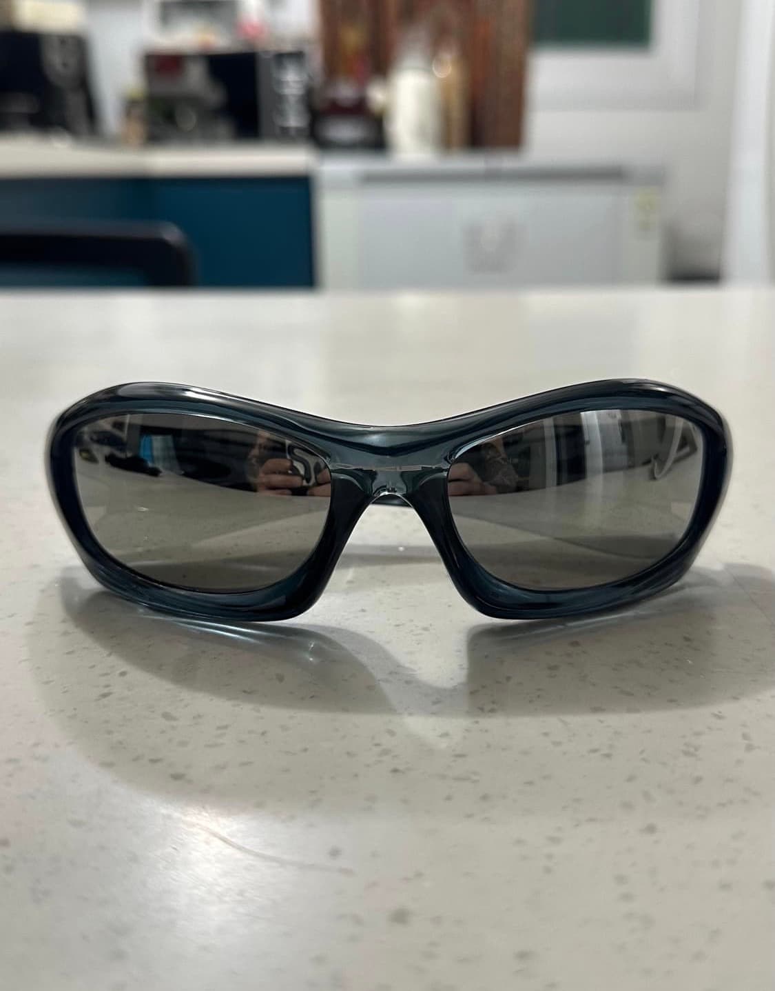 오클리 몬스터독 상품이미지1