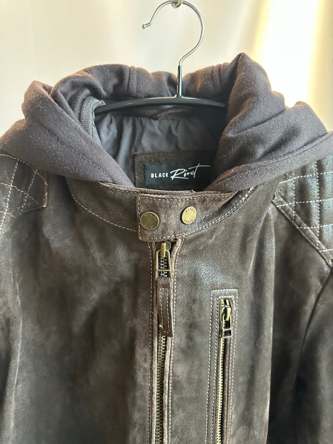 Black rivet 레더 후드 바이커 자켓 상품이미지2