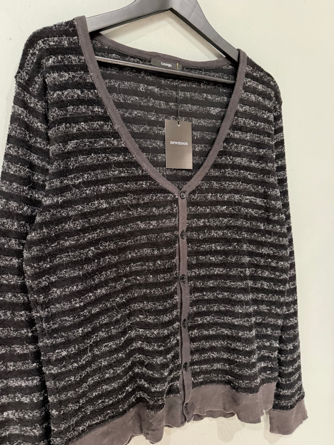 fluffy stripe pattern v-neck cardigan 상품이미지6