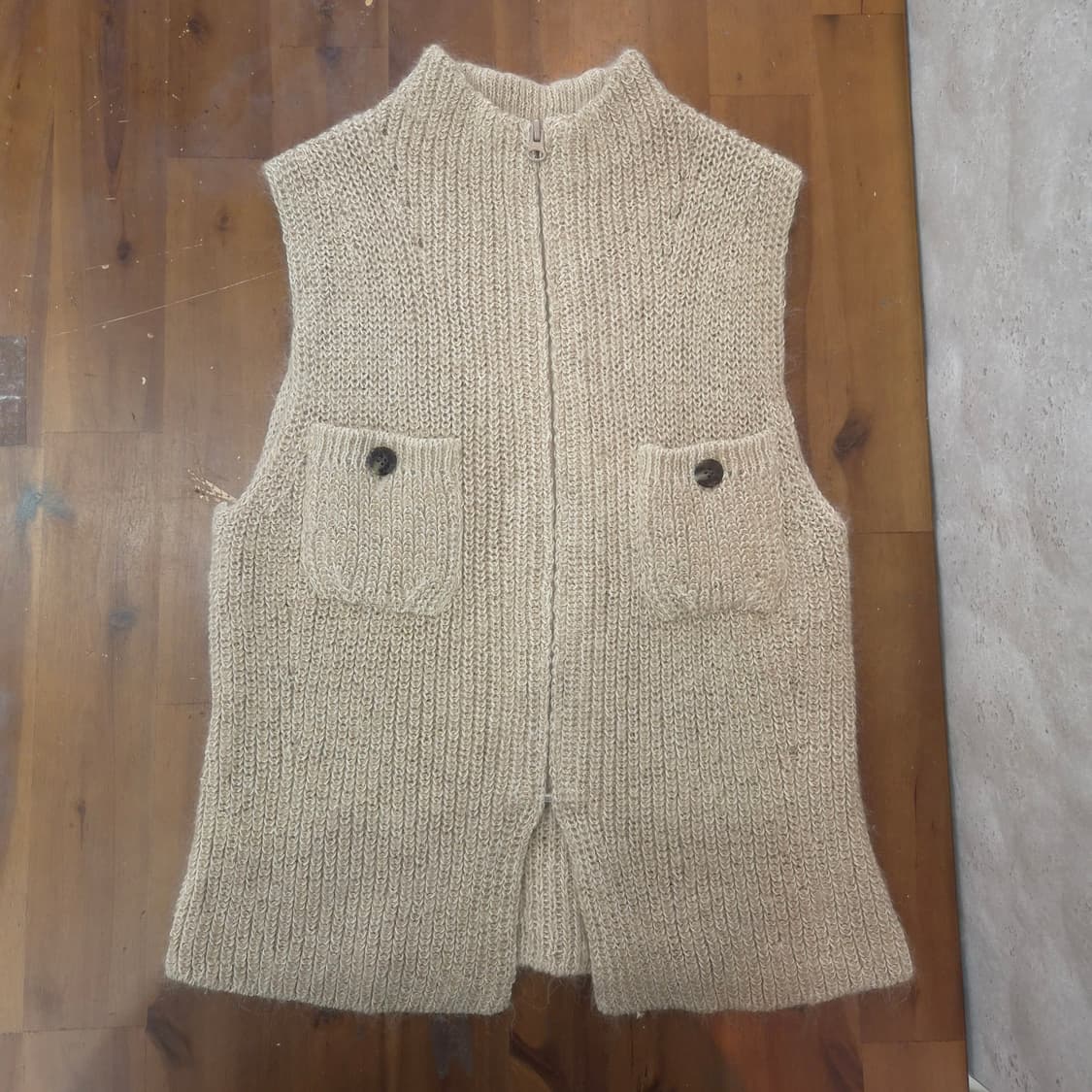 하이넥 집업 포켓 니트 베스트 상품이미지9