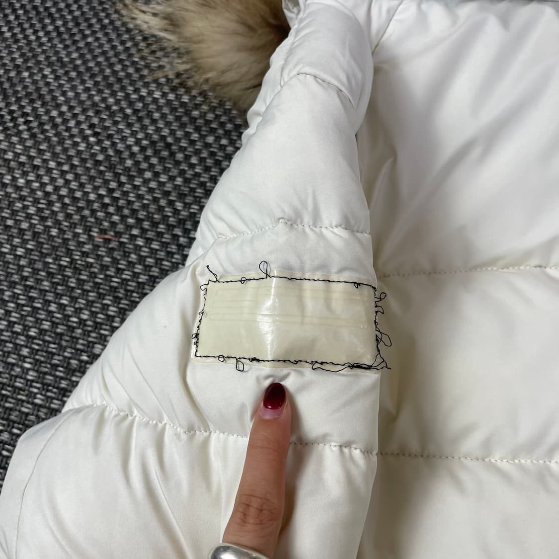 아이더 화이트 패딩 M 상품이미지8