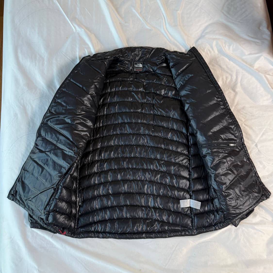 노스페이스 퍼텍스 퀸텀 초경량패딩 써밋 800필 상품이미지4
