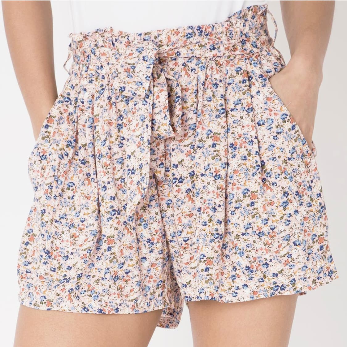 자라(zara) 플라워 벨티드 반바지 55 새상품 상품이미지1