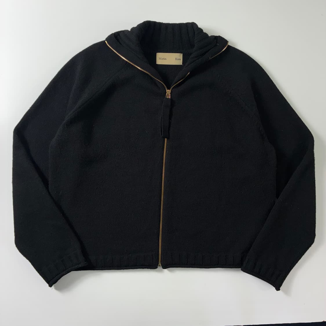 Matin kim  마뗑킴 스펠 포인트 블랙 니트 집업   상품이미지3