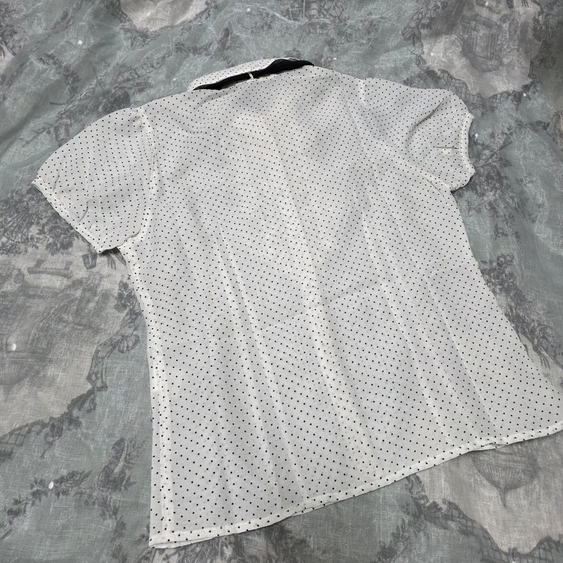 빈티지 리본 반팔 퍼프 화이트 도트 블라우스 갸루 모리 상품이미지4