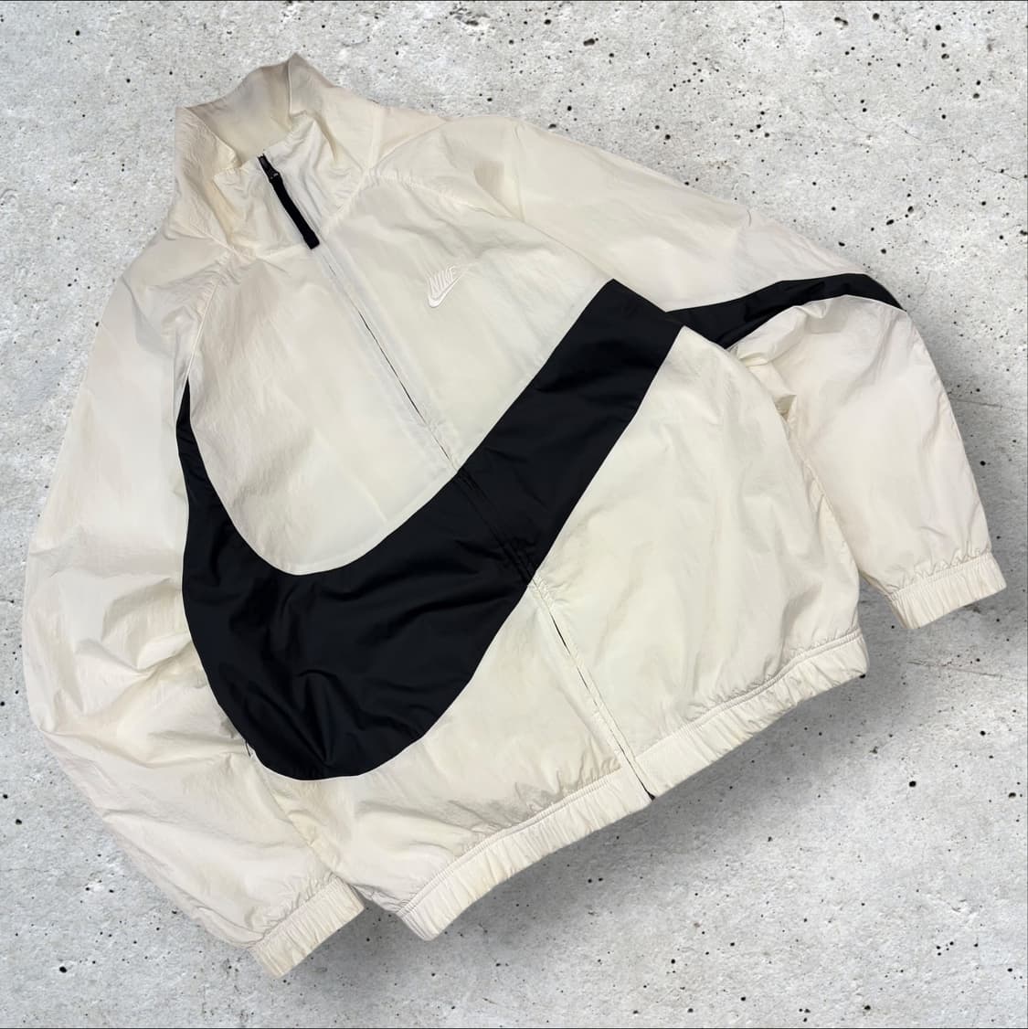 [M] 나이키 빅스우시 우븐 자켓 화이트/블랙 B727 상품이미지1