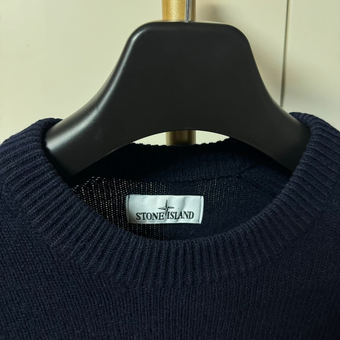 (100퍼센트 정품)스톤아일랜드 니트 네이비 M 상품이미지3