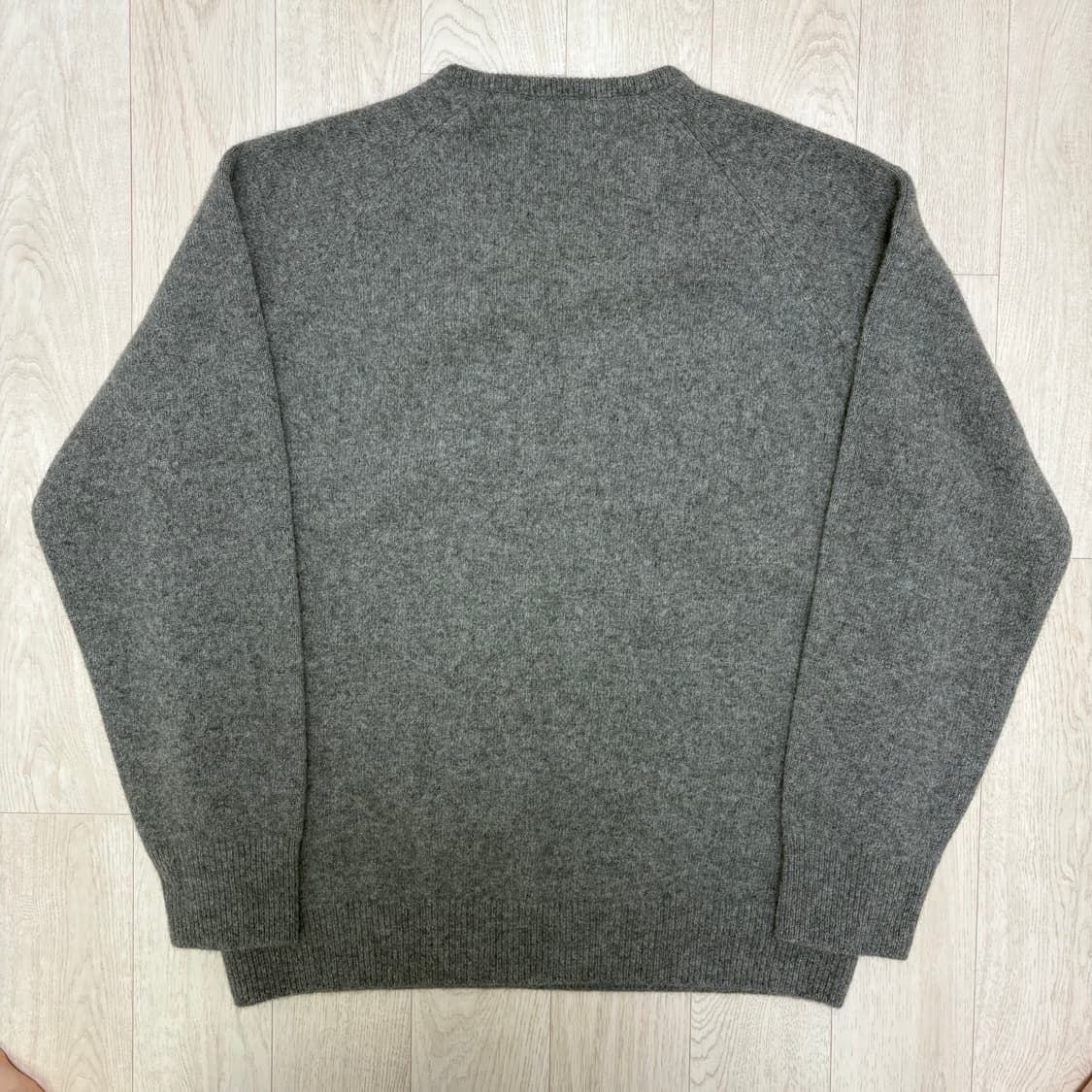 아모멘토 라쿤 브이넥 니트 S 상품이미지3