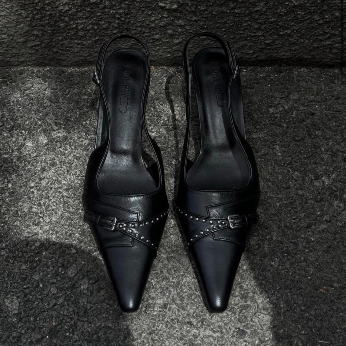 보헴서 슬링백 상품이미지1