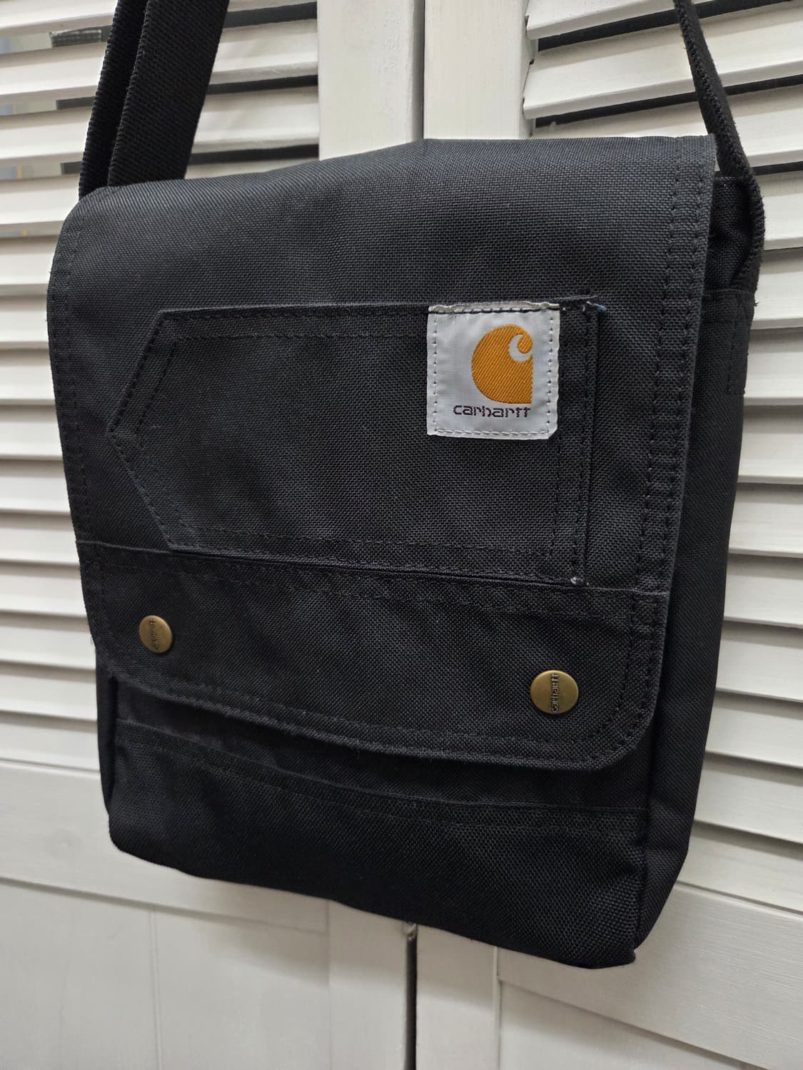 칼하트 크로스 바디백 상품이미지2