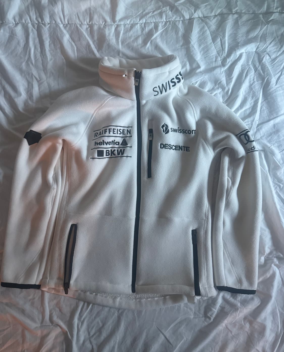 데상트 후리스 상품이미지1