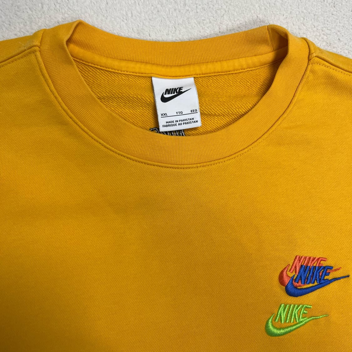 Nike yellow sweatshirt 상품이미지6