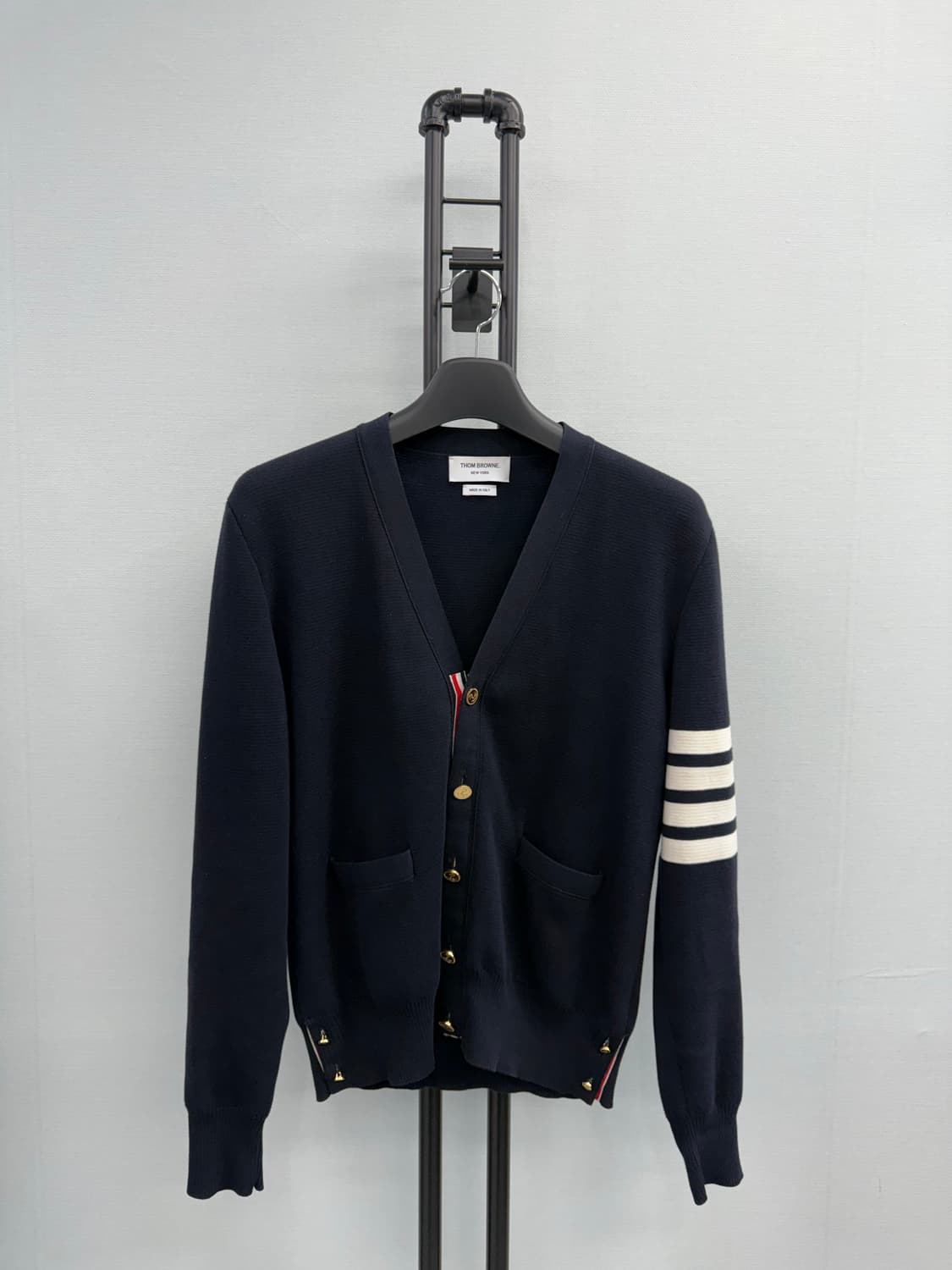톰브라운 밀라노 스티치 금장 가디건 2사이즈 상품이미지1