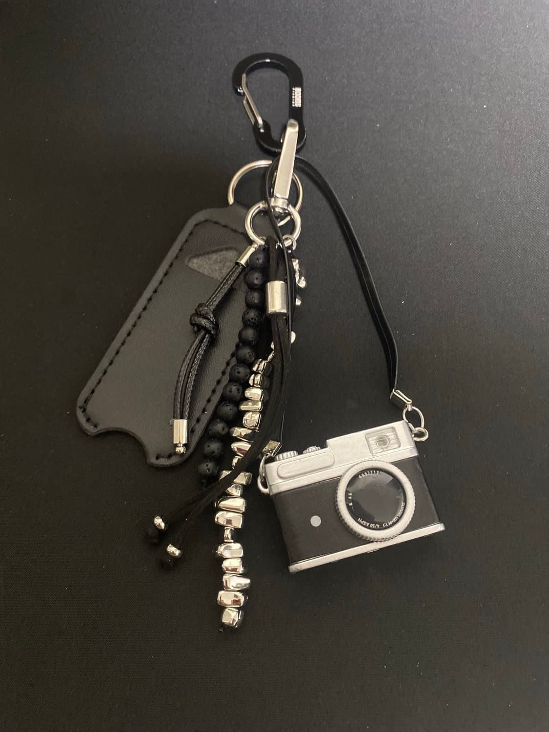 모노톤 카메라 오브제 키링 상품이미지1