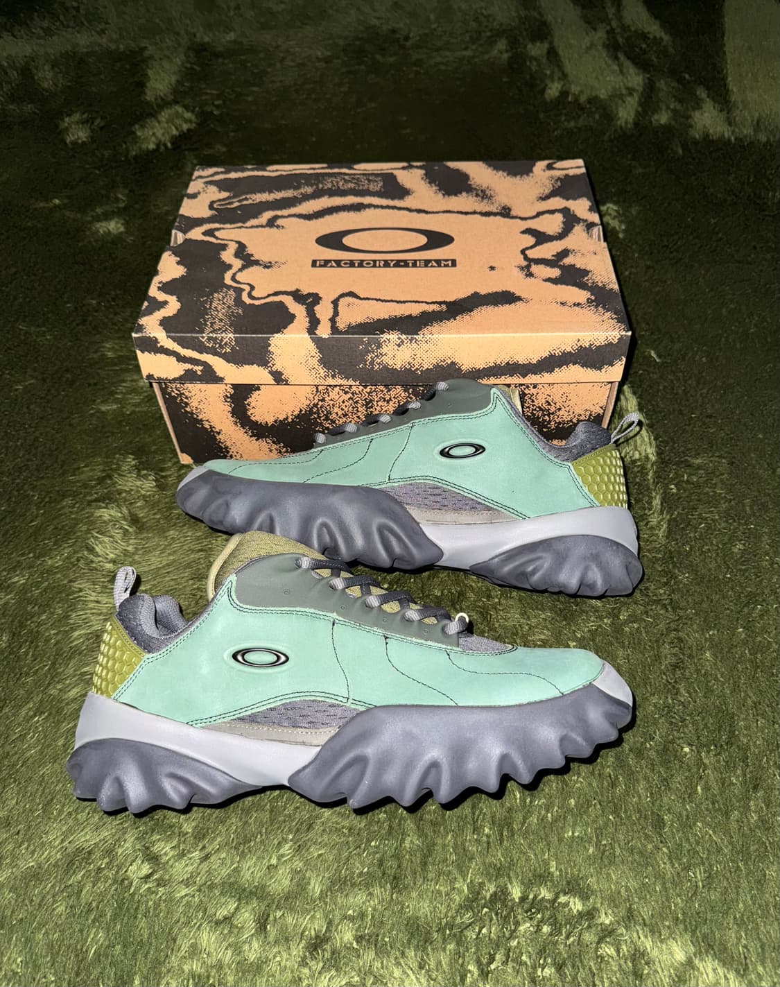 [295] 오클리 팩토리 팀 X 브레인데드 찹 쏘우 덕 그린 썬더스톰 상품이미지1