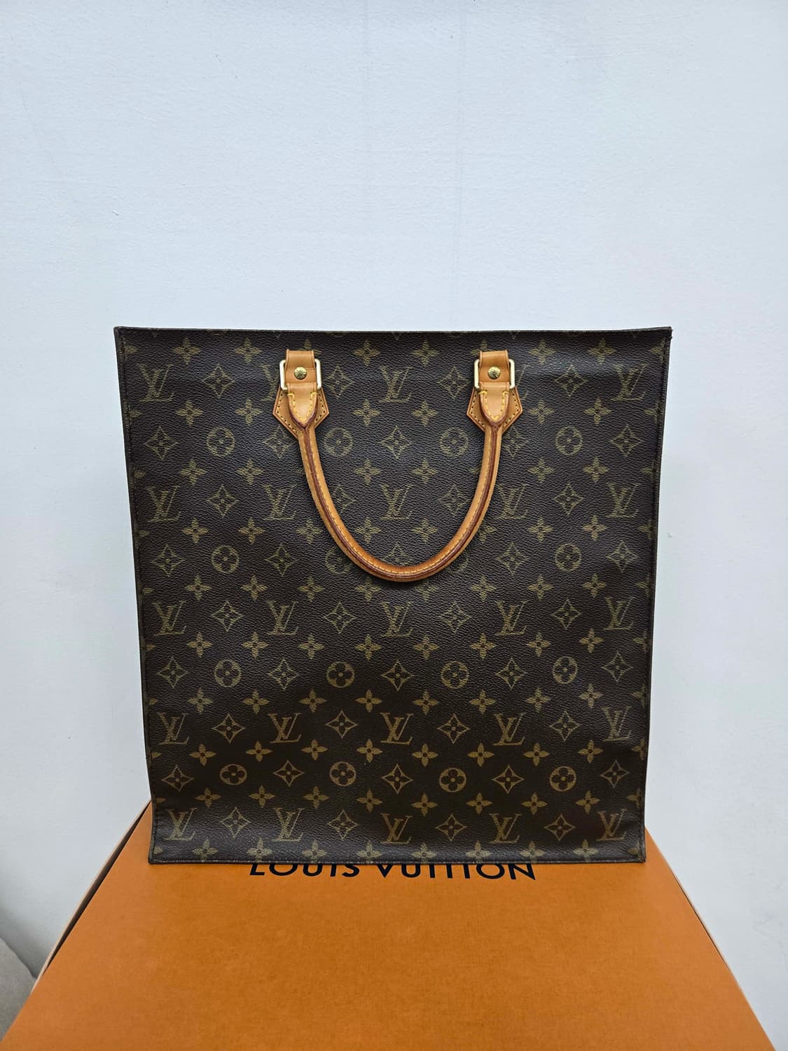 [보증서 정품] 루이비통 삭플라 gm 토트백 상품이미지1