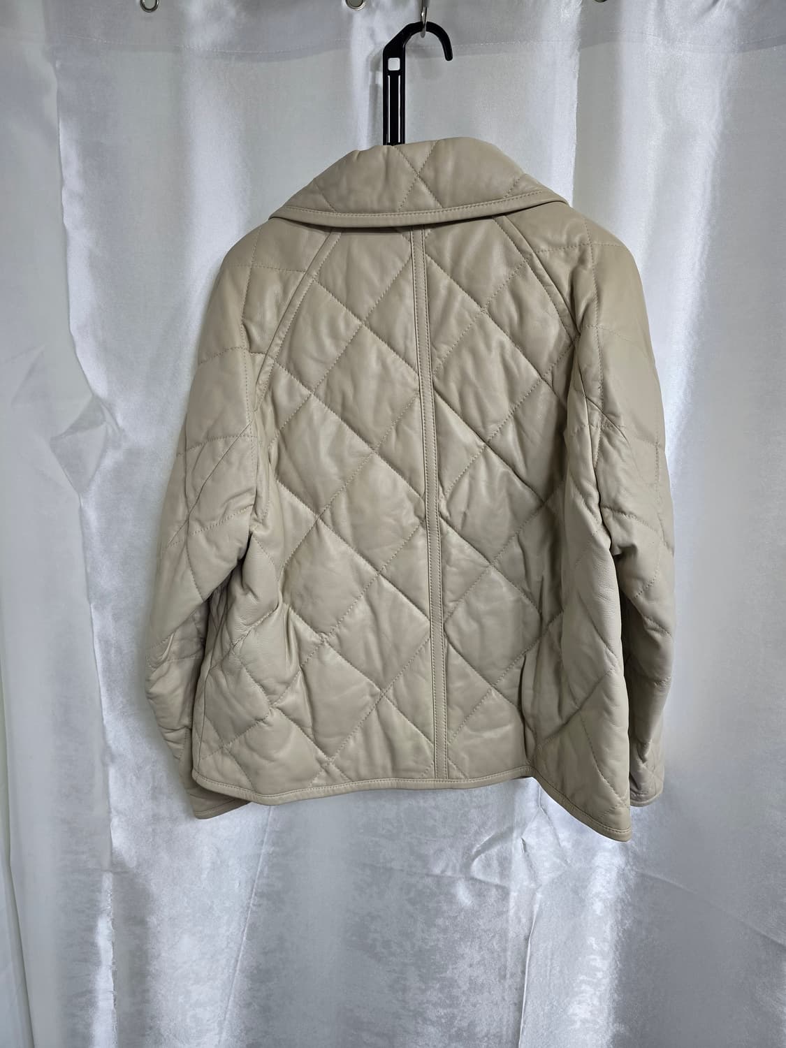 칼 라거펠트 퀼팅 양가죽 패딩 (1915) 상품이미지2