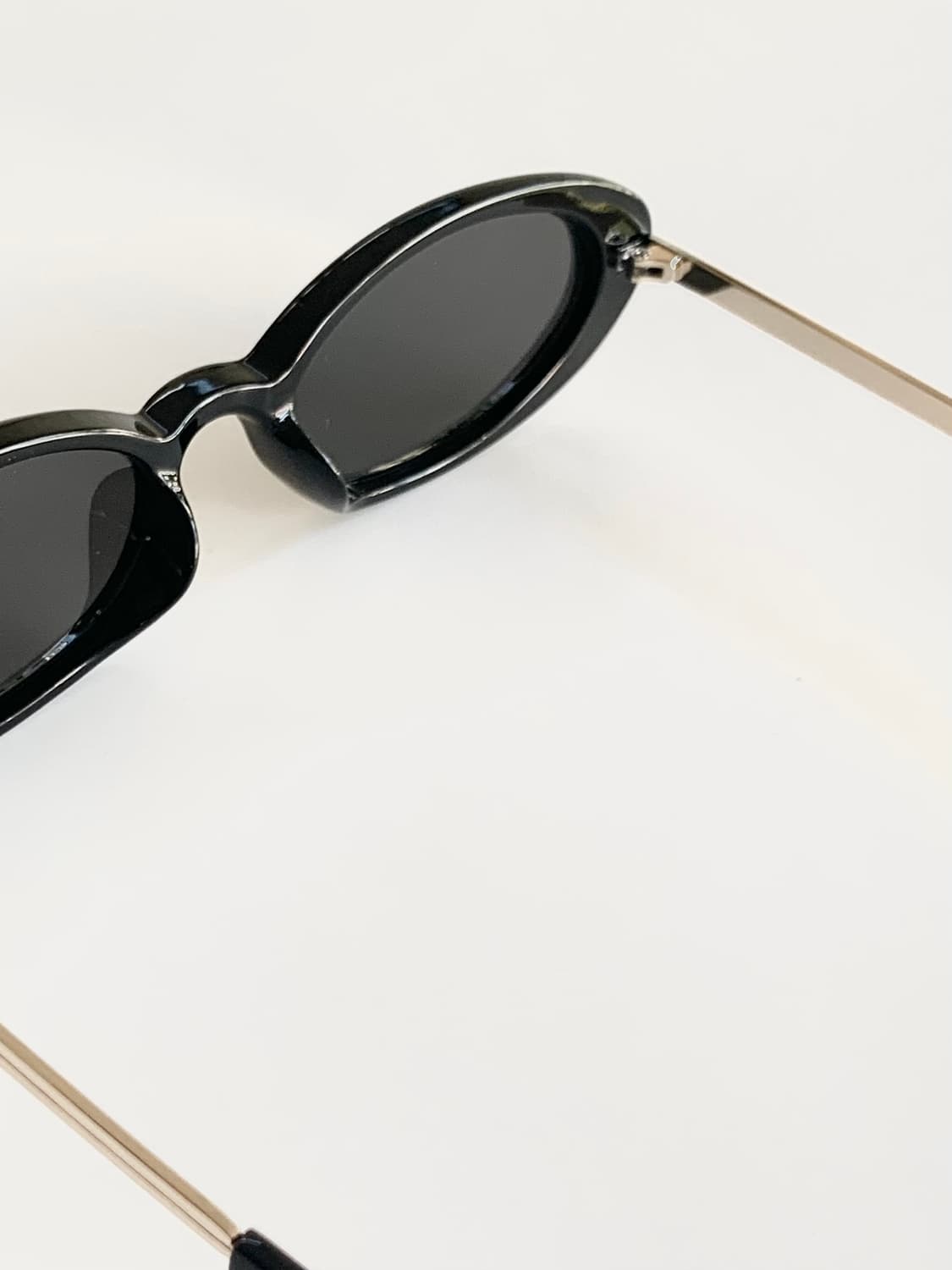 레트로 긱시크 오벌 블랙Y2K 선글라스 332 상품이미지4