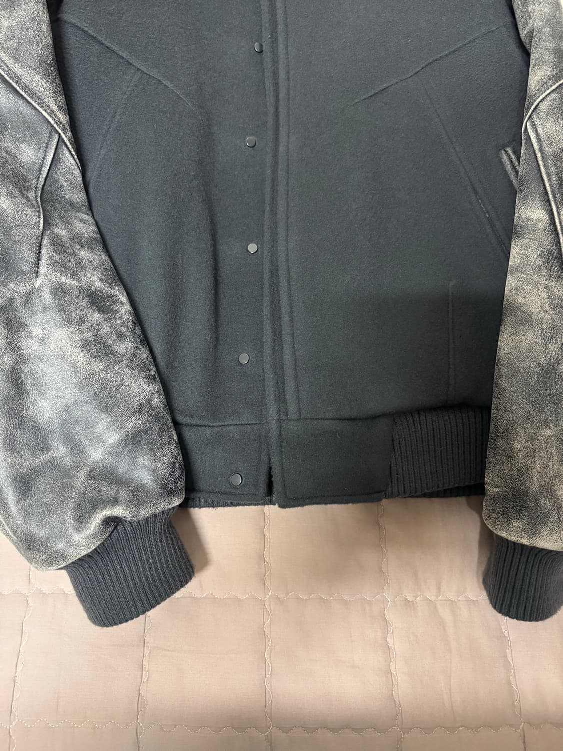 엑슬림 ep6 바시티 차콜 L 상품이미지3